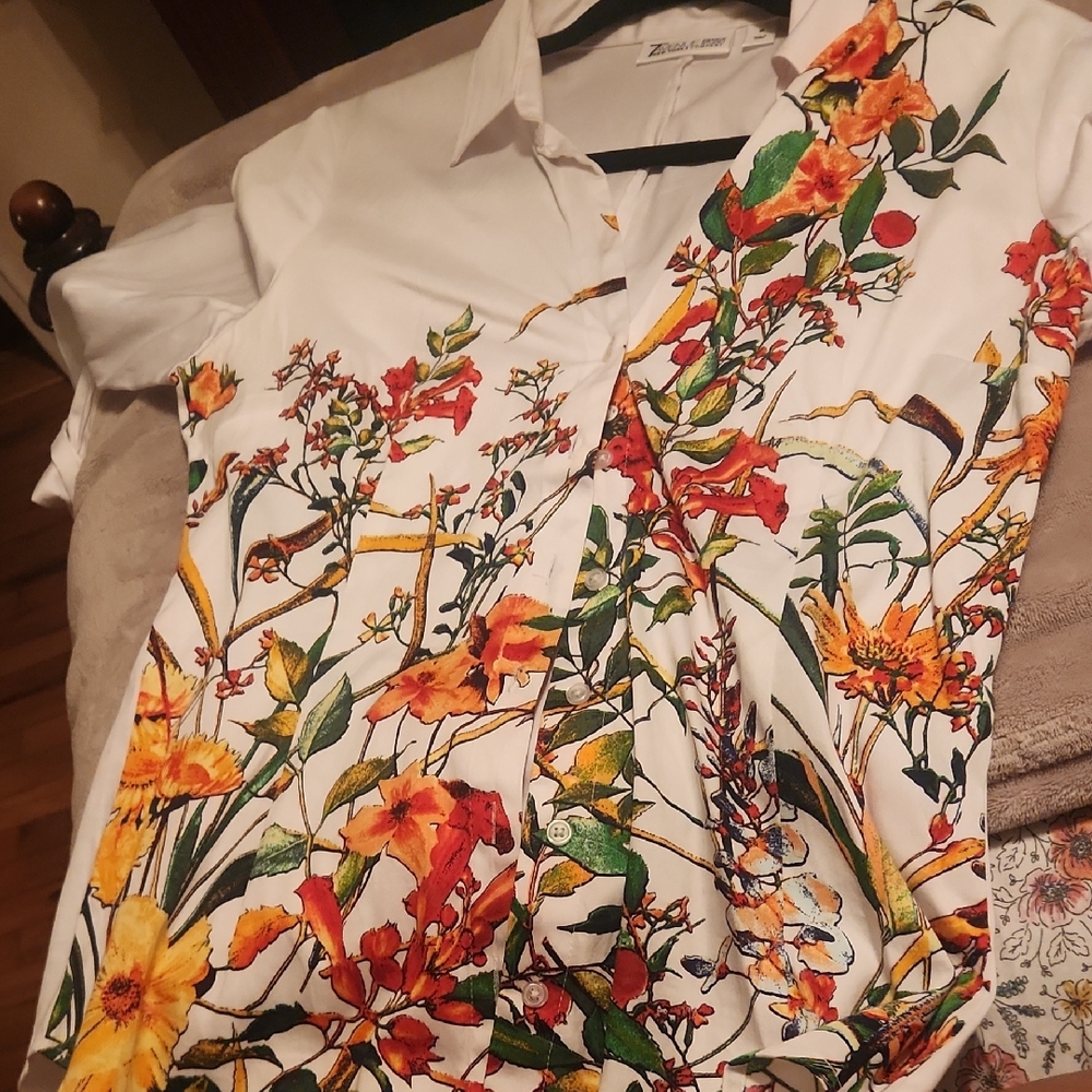 7th Ave  NY& co Multicolor Floral Blouse